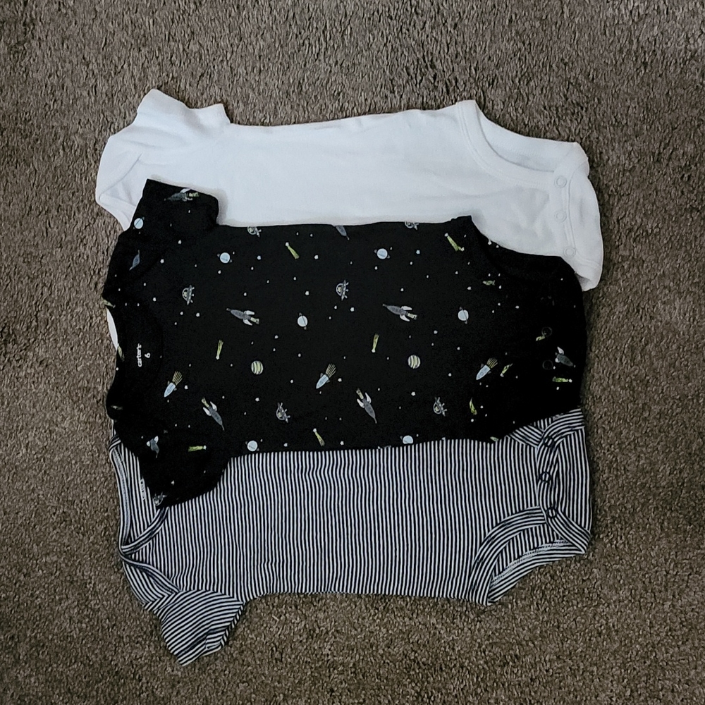 Baby boy Onesies size 6 month.